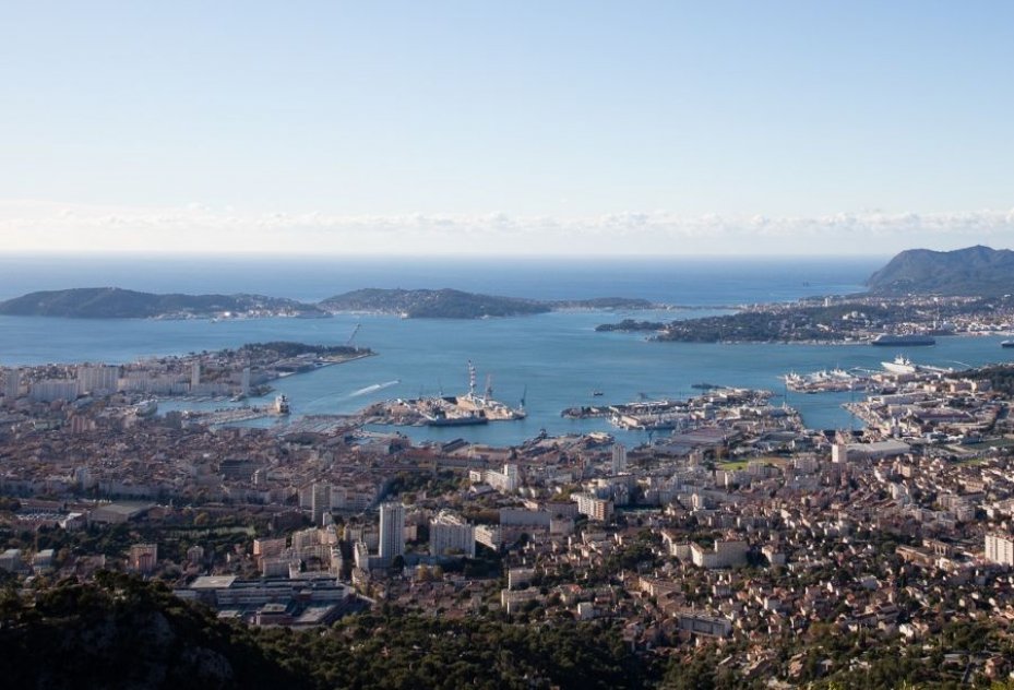 Toulon ferry port terminal,minorque