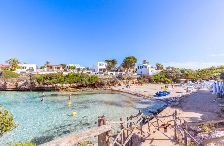 Sa Caleta plage station balnéaire,minorque