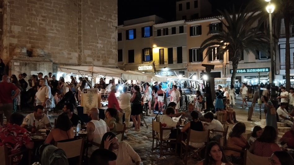 Night Market Mahon,minorque