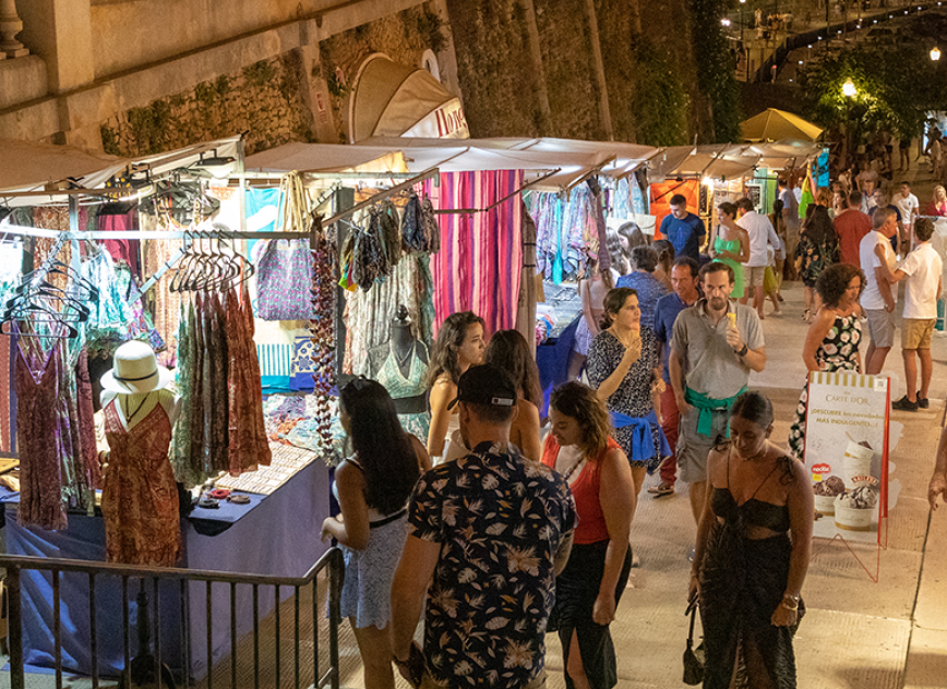 Capllonch night Market - Mercat de Nit,minorque