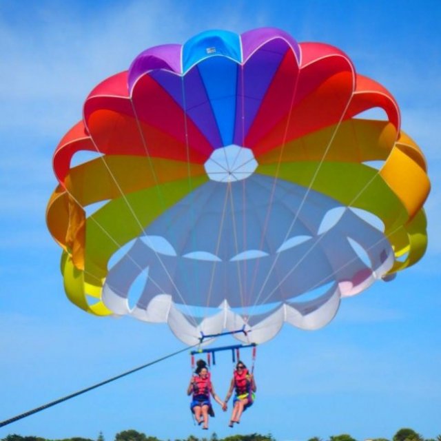 Parasailing Menorca