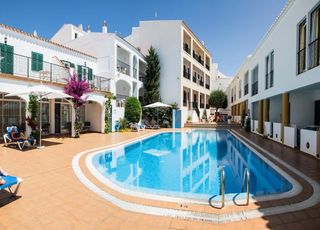 Apartment Hotel Fornells