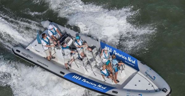 Boat day trips